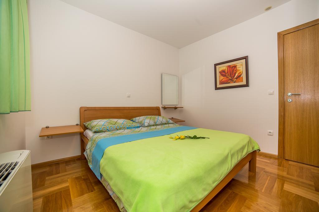 Apartments Kristina Makarska Dış mekan fotoğraf
