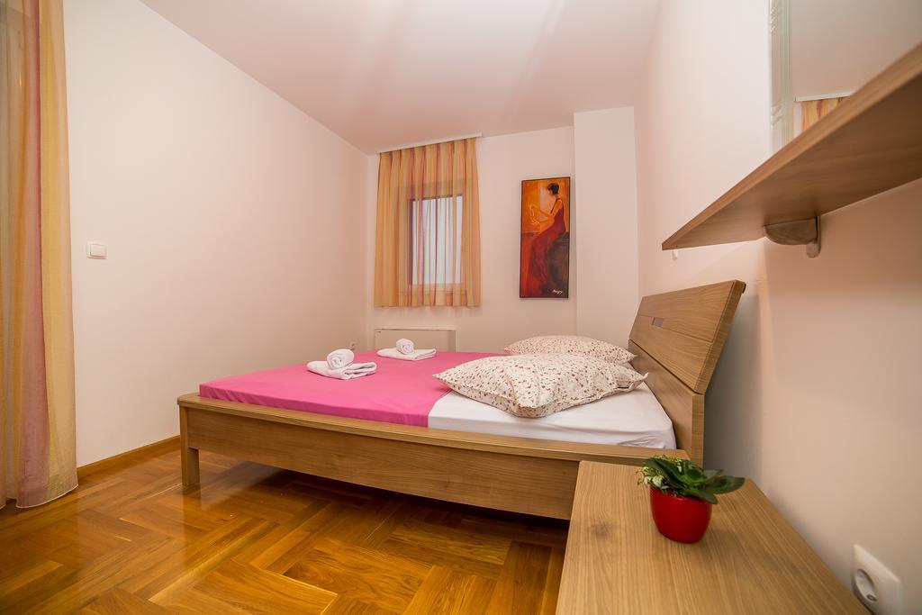 Apartments Kristina Makarska Dış mekan fotoğraf
