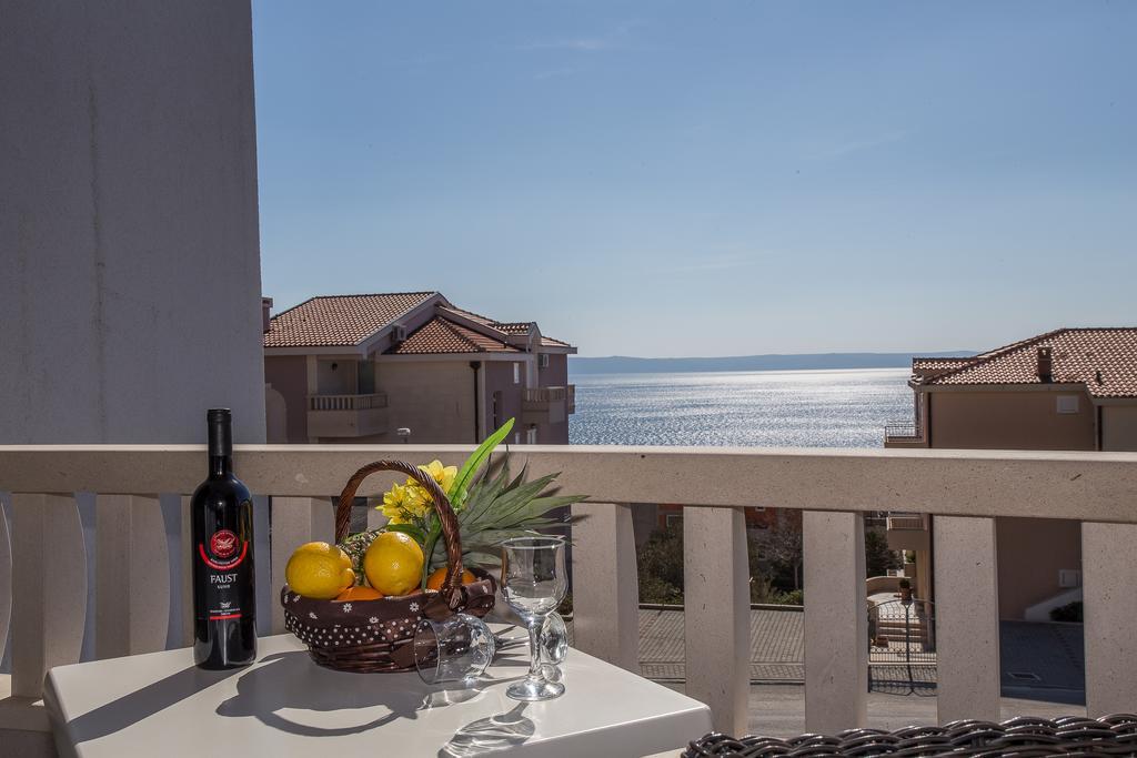 Apartments Kristina Makarska Oda fotoğraf